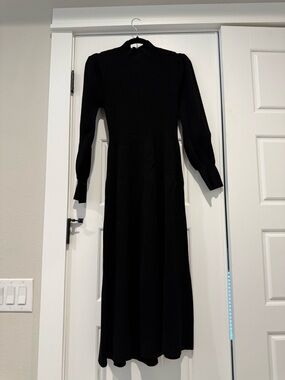Hill House Black Long-Sleeve Rib Knit Midi Dress
